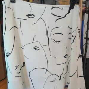 Princess Polly Line Drawing Skirt Size 4